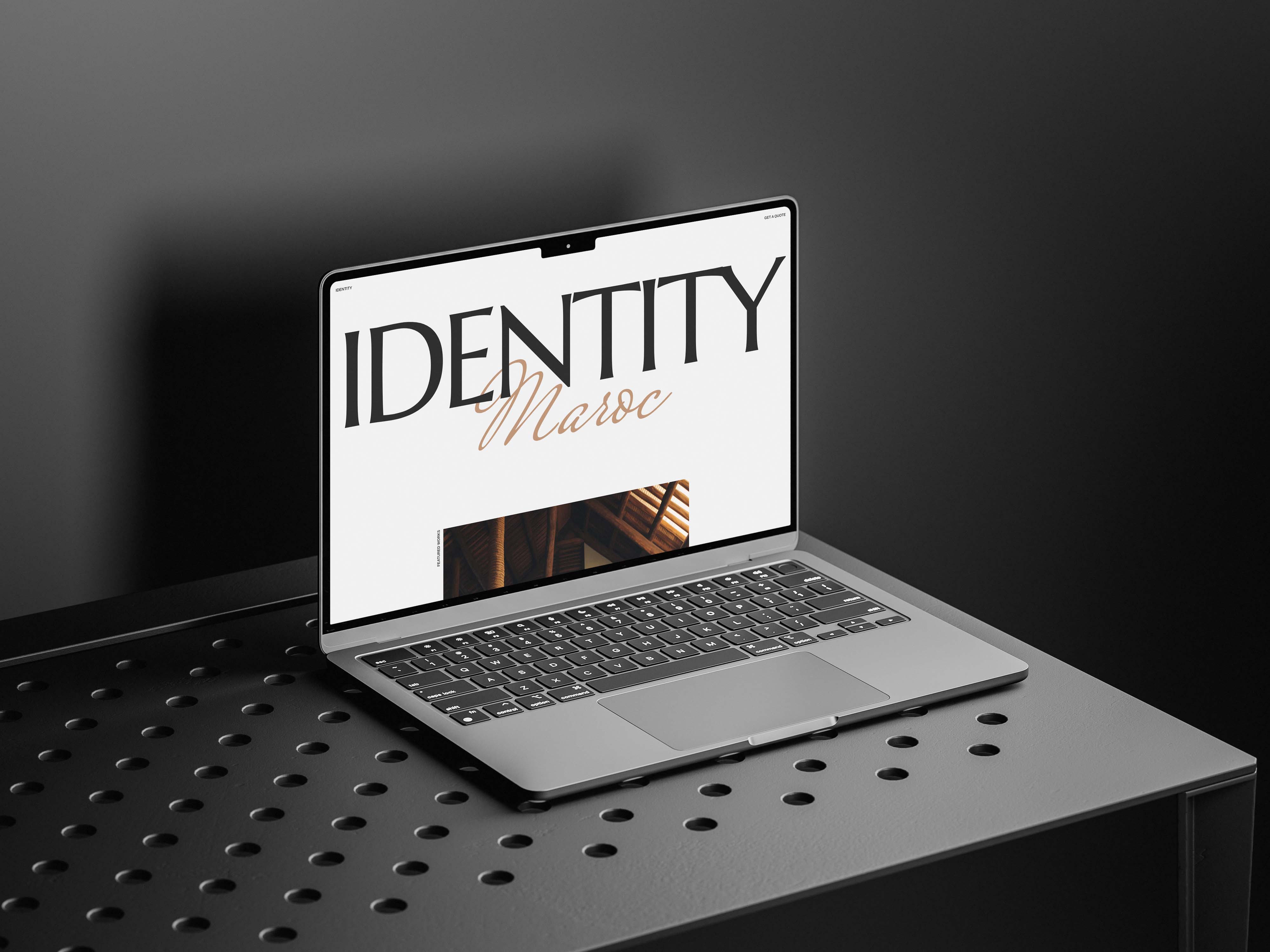 Realione Hero section